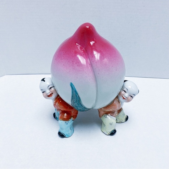 Vintage Peach Figurine - Picture 1 of 5